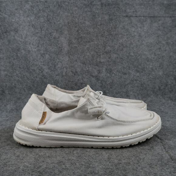 Hey Dude Shoes Womens 6 Casual Sneakers Wendy Chambray White Cruiser Slip On - Picture 1 of 11